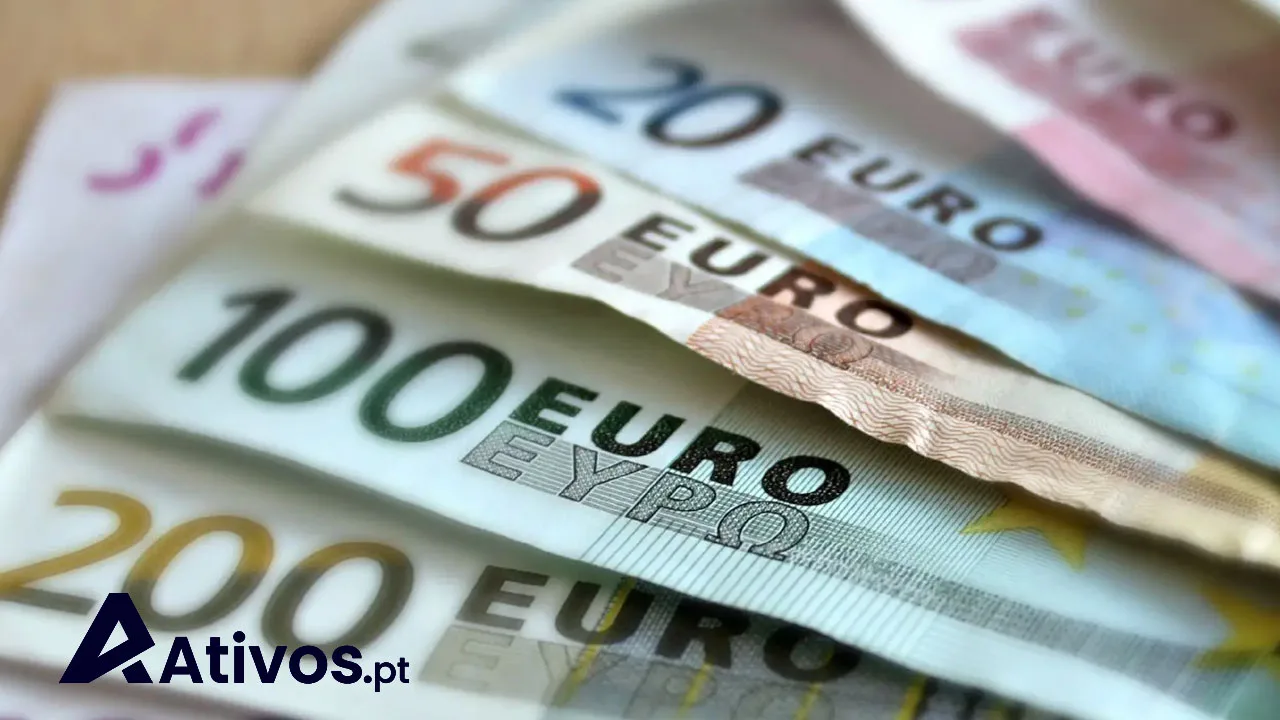 Juros compostos e dívida portuguesa: o que muda em 2026
