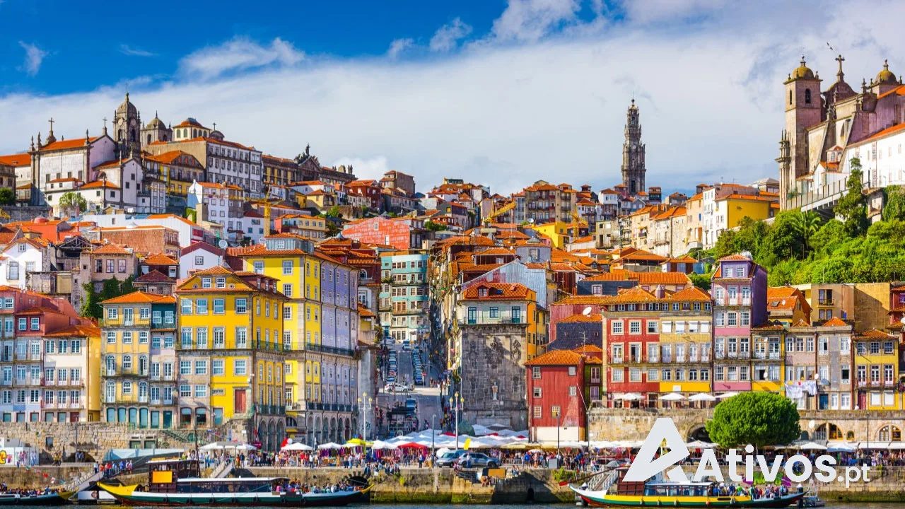 Petição pública e dívida: o que significa a queda em agosto